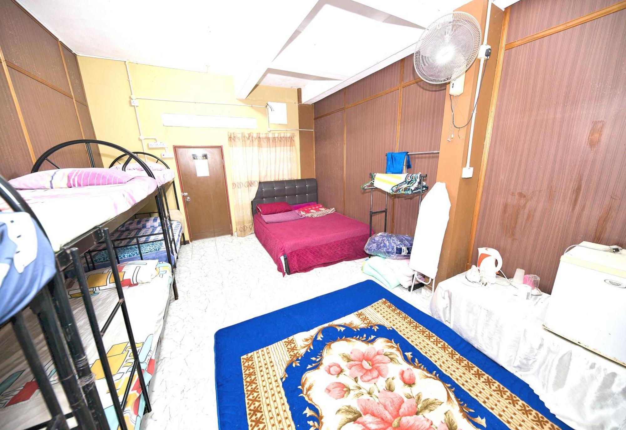 Oyo 90915 Ilham Villa Kampong Binjai (Kelantan) المظهر الخارجي الصورة